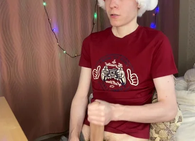 23cm Cock Explodes After Teasing Sensitive Head