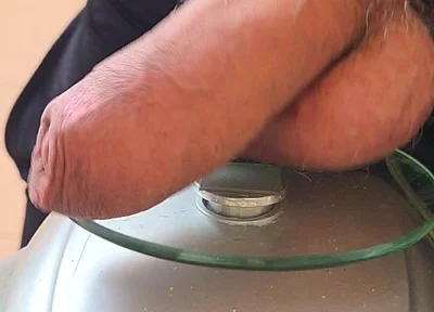 How Much Does an Real Alpha Cock Weigh?