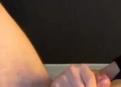 Pup Jerking Live - Huge Cumshot