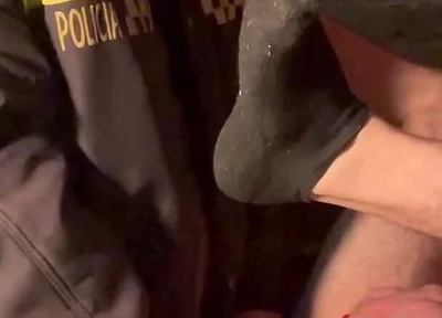 Xiscoxx Seduces the Policeman Kike Gil