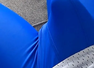 I Get an Erection and Ejaculate When I Feel the Bulge in My Leggings.