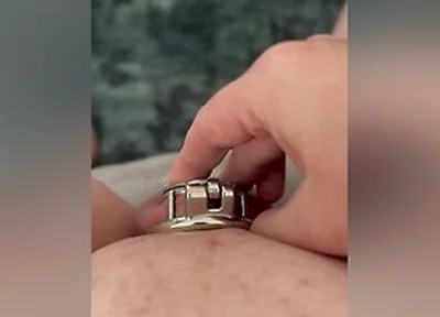 Fitting 6 Into Flat Cage