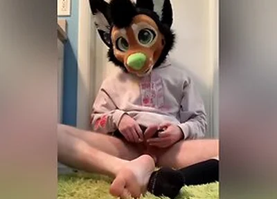 Furry Nerd Showing Off Feet Verbal Jerking Off With Sock