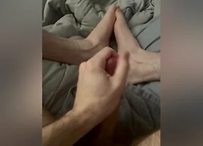 Hairy Groaning Creamy Cumshot