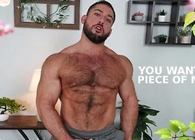 Guy Selector - Mike Russo Is Staying With You In Miami, How Will You Show Him A Good Time?