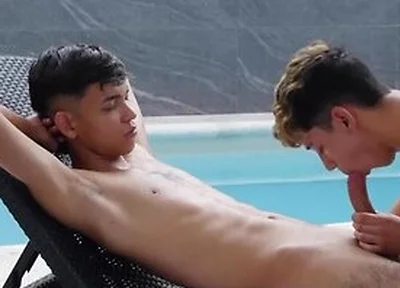 Ricky Montes Blows Slim Rich Huge Dick After Steamy Massage