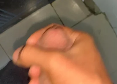 I Had to Jerk Cause I Feel Horny at Work