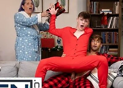 Men - Dom King Plays Video Games On Christmas Morning While Jake Preston Sneakily Sucks His Cock