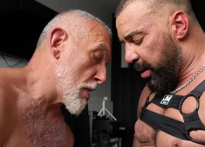 Big Dick Monster Daddy Fuck Giant Arab