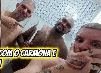 Bath Time with P Aii and Filhoo