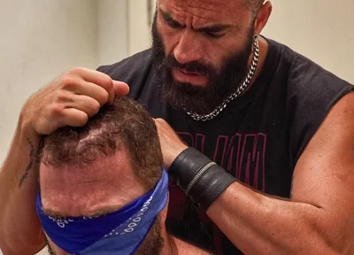 Bearded Master Uses Muscle Sub