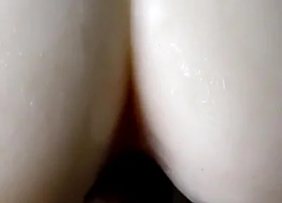 Big White Ass and Deep Anal Orgasm!