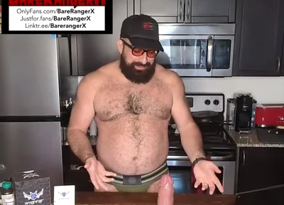 Review of Wildolo's Massive Dildo