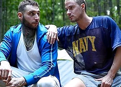Curious Str8 Hunks Skyy Knox & Tony Dangelo Fuck In The Woods - French Subtitles