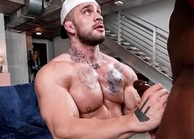 Guy Selector - The Fuckable Body Builder Davin Strong Is At Your Service
