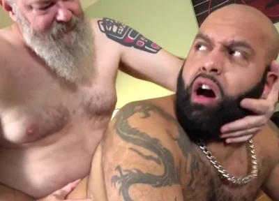 Barbudos Gostam No Pelo