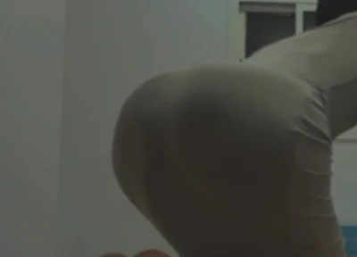 Blueishmoveessa