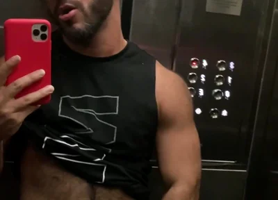 Delicious straw in the elevator…