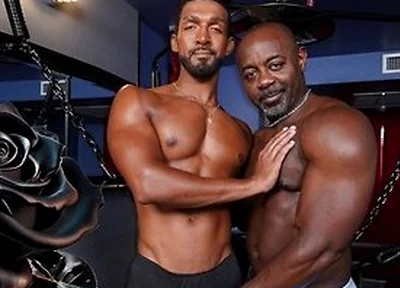 Guy Selector - Enter The Sex Room With Luka Phoenix And Aaron Trainer