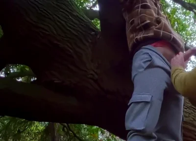 Sneaky BJ at the Park