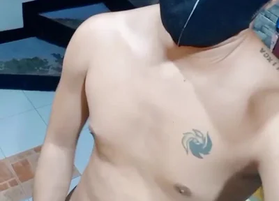 Sexy Pinoy Boy Wank His Hard Cock