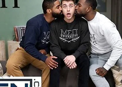 Denzel Welcomes His New Roommate Joey Mills In The Best Way By Fucking His Twink Ass
