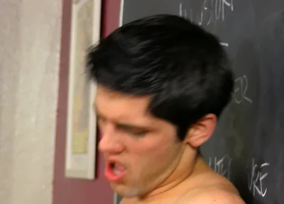 Tony Hunter Fucks Aiden Summers