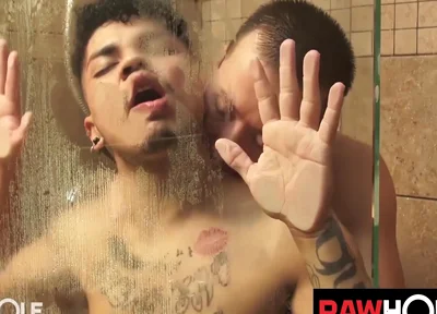 Tyler Slater - Hot Fuck In A Steamy Shower