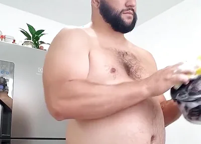 I Almost Every Day... Cleanning the House Naked