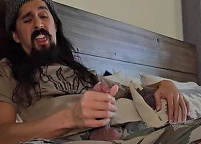 Maxx Stoner In Slater Vibes Cumshot 2