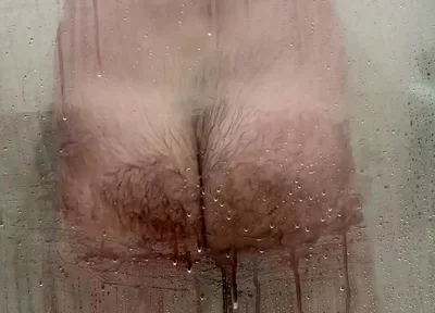 Need a Better View, Let Me Wipe the Shower Screen for You