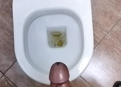 Pissing & Masturbation