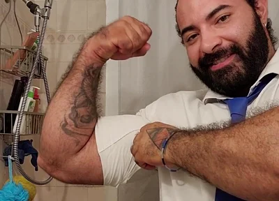 Sleeve Ripping