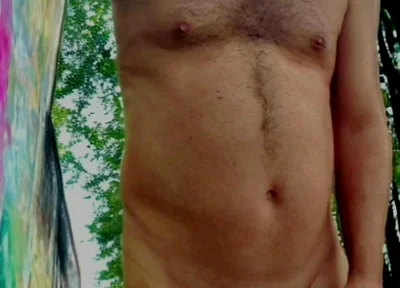 Picture Slideshow - Nude in Public