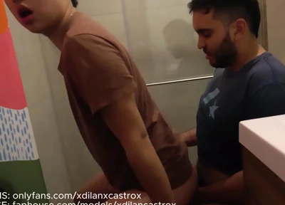 Cruising Fucking Twink Asshole in the Pool Bath