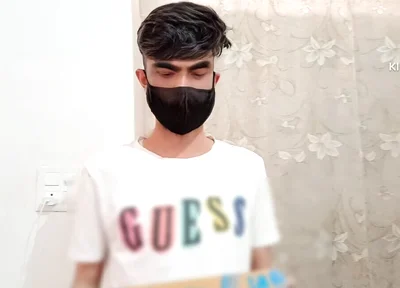 First Time Suck the Delivery Man Because I Was Very Horny