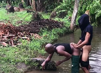 Nigerians Boys Where Caught Having Sex Inside a Swamp River with Bushes Rounding Them