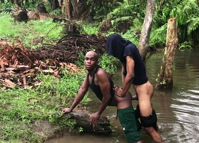 Nigerians Boys Where Caught Having Sex Inside a Swamp River with Bushes Rounding Them