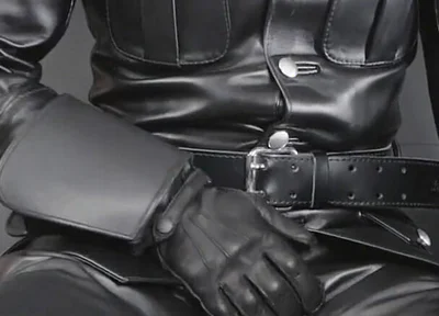 VK Leather Worship