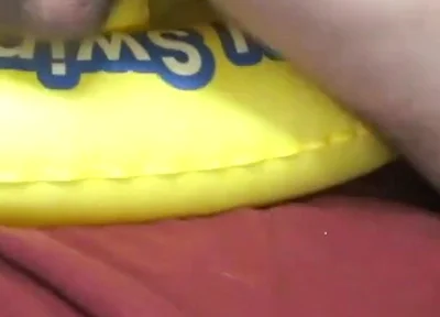 The yellow float