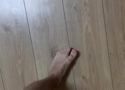 Feet!