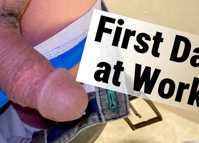 A New Employee Was Sucked by His Boss in Their Office Bathroom