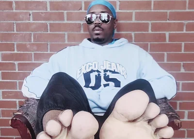 Display My Male Soles 3