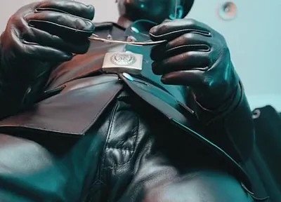 VK Leather Maskter Return