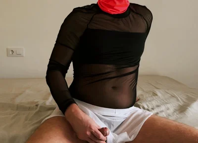 Wearing a Skirt and Thong on My Big Ass Masturbación