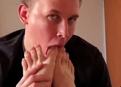 Foot Fuck Untill All Will Covered All of Cum