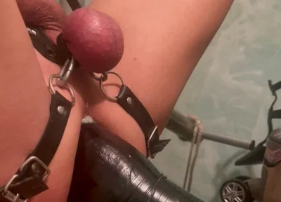 Full Stretch Fist Anal