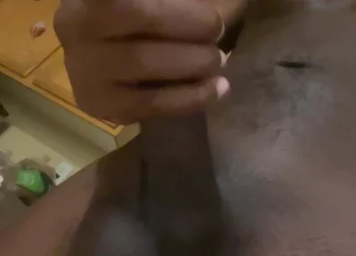 Risky Wanking in the Kitchen in a Shared House