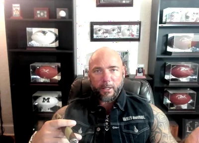 Healthy BDSM and D/s Relationships (episode 1)