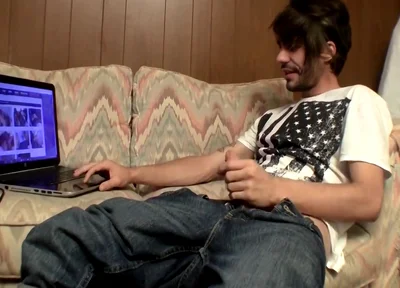 Devin Reynolds In Devin Enjoys His Own Porn